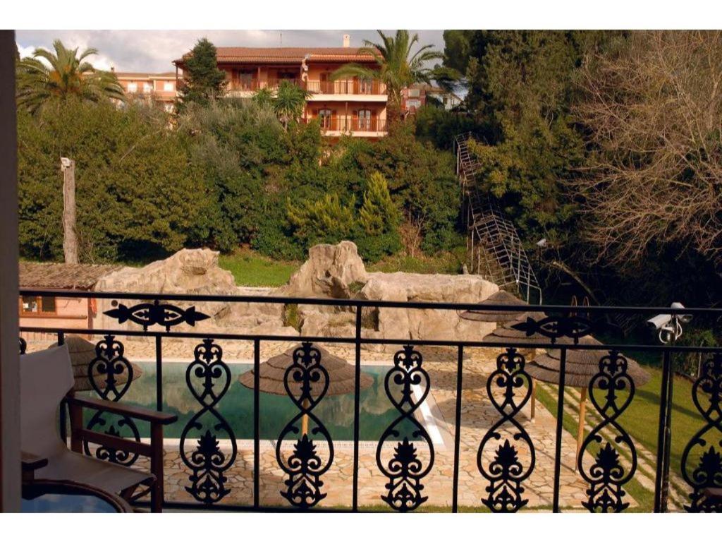 Corfu Club Maisonette 3 Гоувия Экстерьер фото